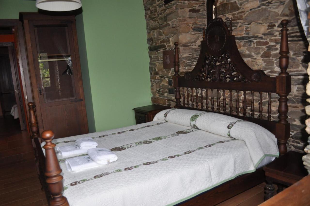 Apartamentos Rurales Castro De Vilaosende Ribadeo Bagian luar foto
