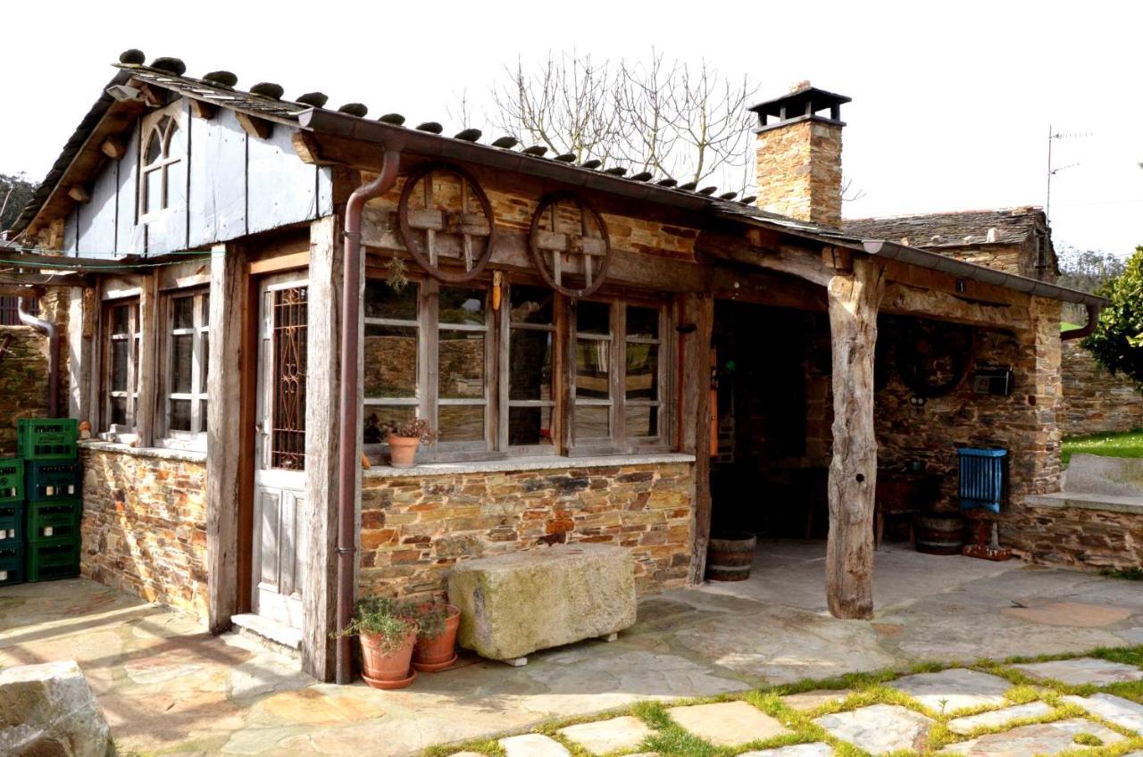 Apartamentos Rurales Castro De Vilaosende Ribadeo Bagian luar foto